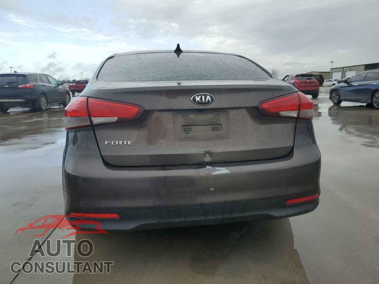 KIA FORTE 2017 - 3KPFL4A79HE013577