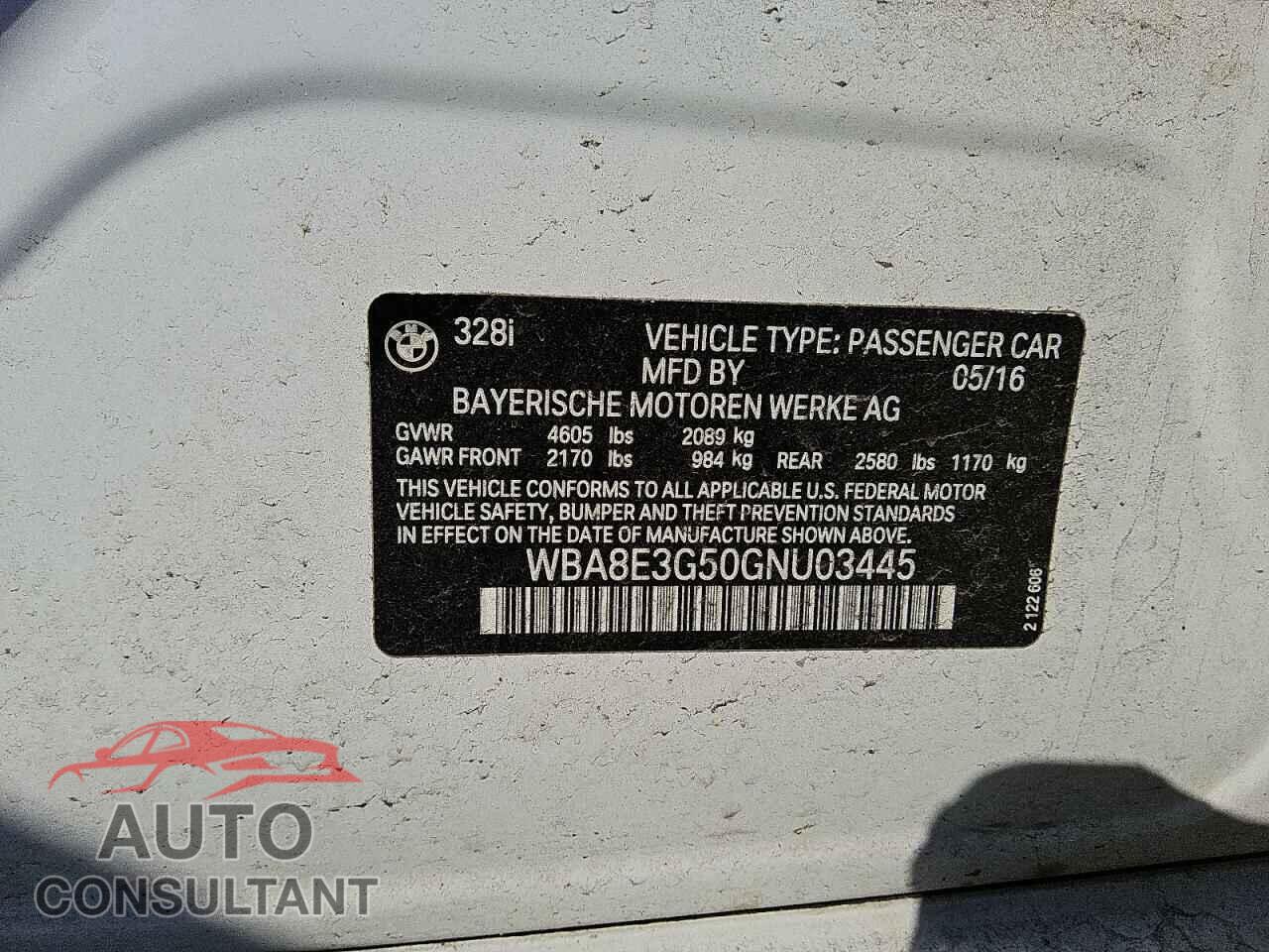 BMW 3 SERIES 2016 - WBA8E3G50GNU03445