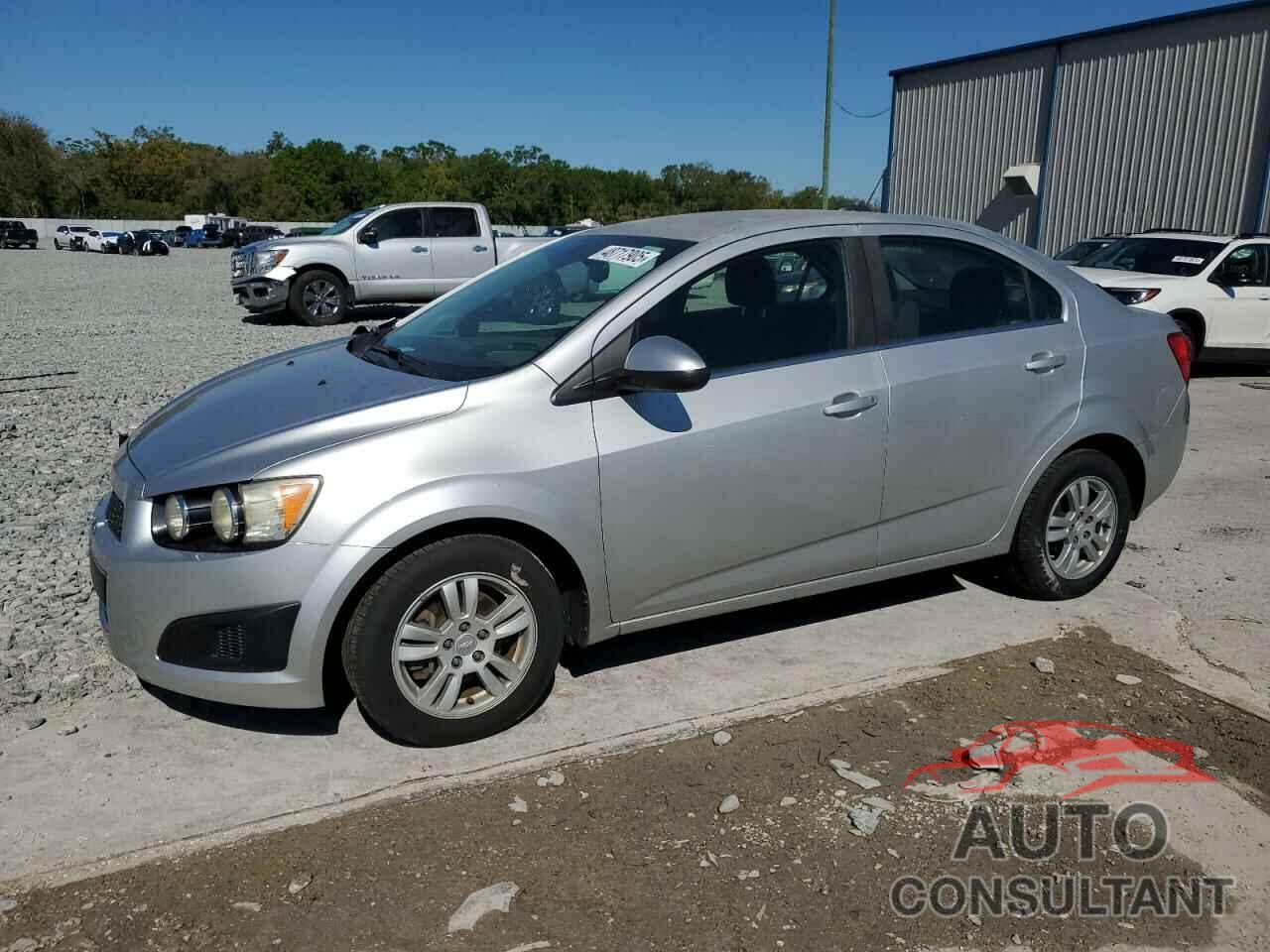 CHEVROLET SONIC 2015 - 1G1JC5SHXF4134293