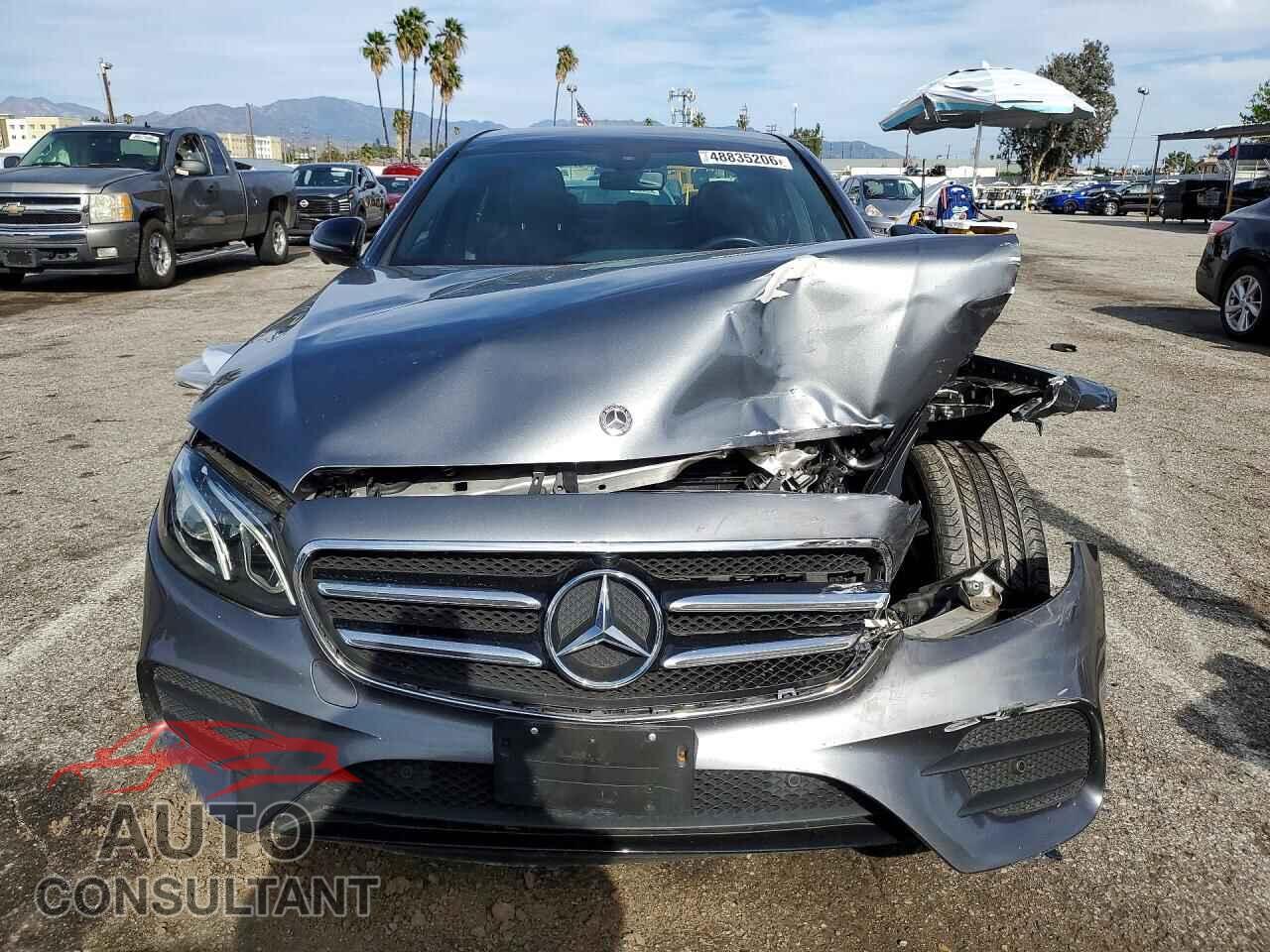 MERCEDES-BENZ E-CLASS 2020 - WDDZF8DB2LA709047