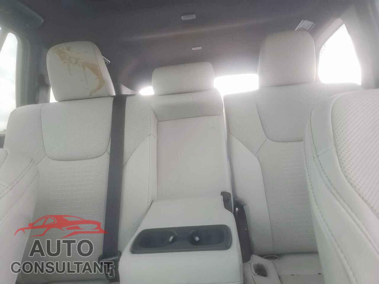 LEXUS UNKNOWN 2025 - 5TDAAAA6XSS015437