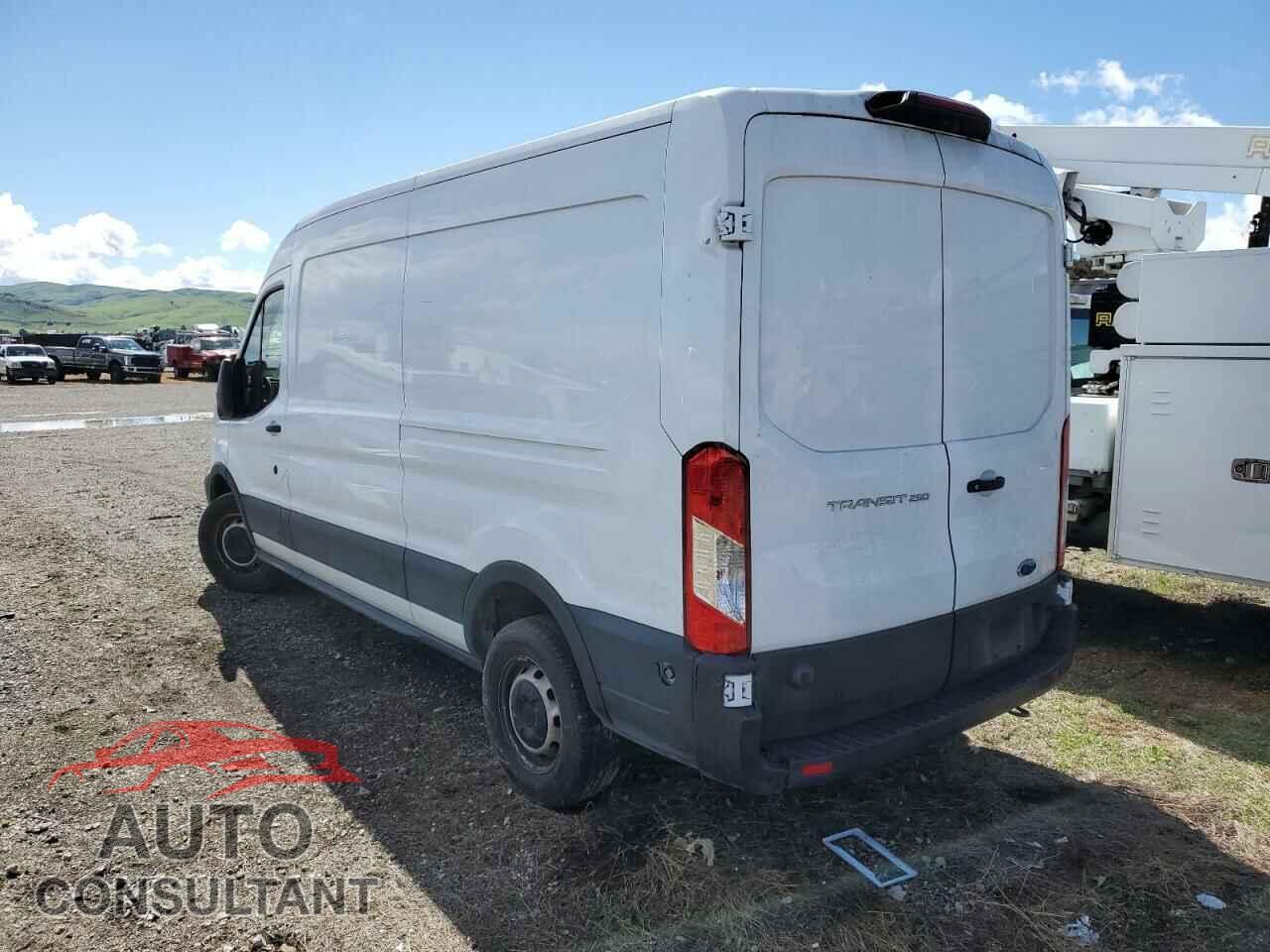 FORD TRANSIT 2019 - 1FTYR2CM9KKB70898
