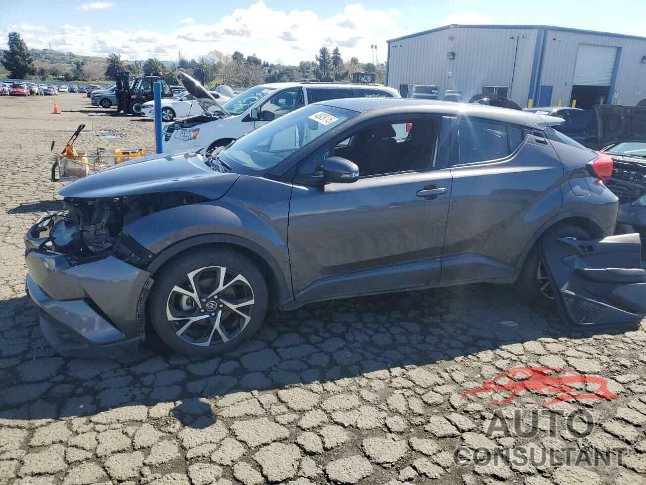 TOYOTA C-HR 2018 - NMTKHMBX7JR003056