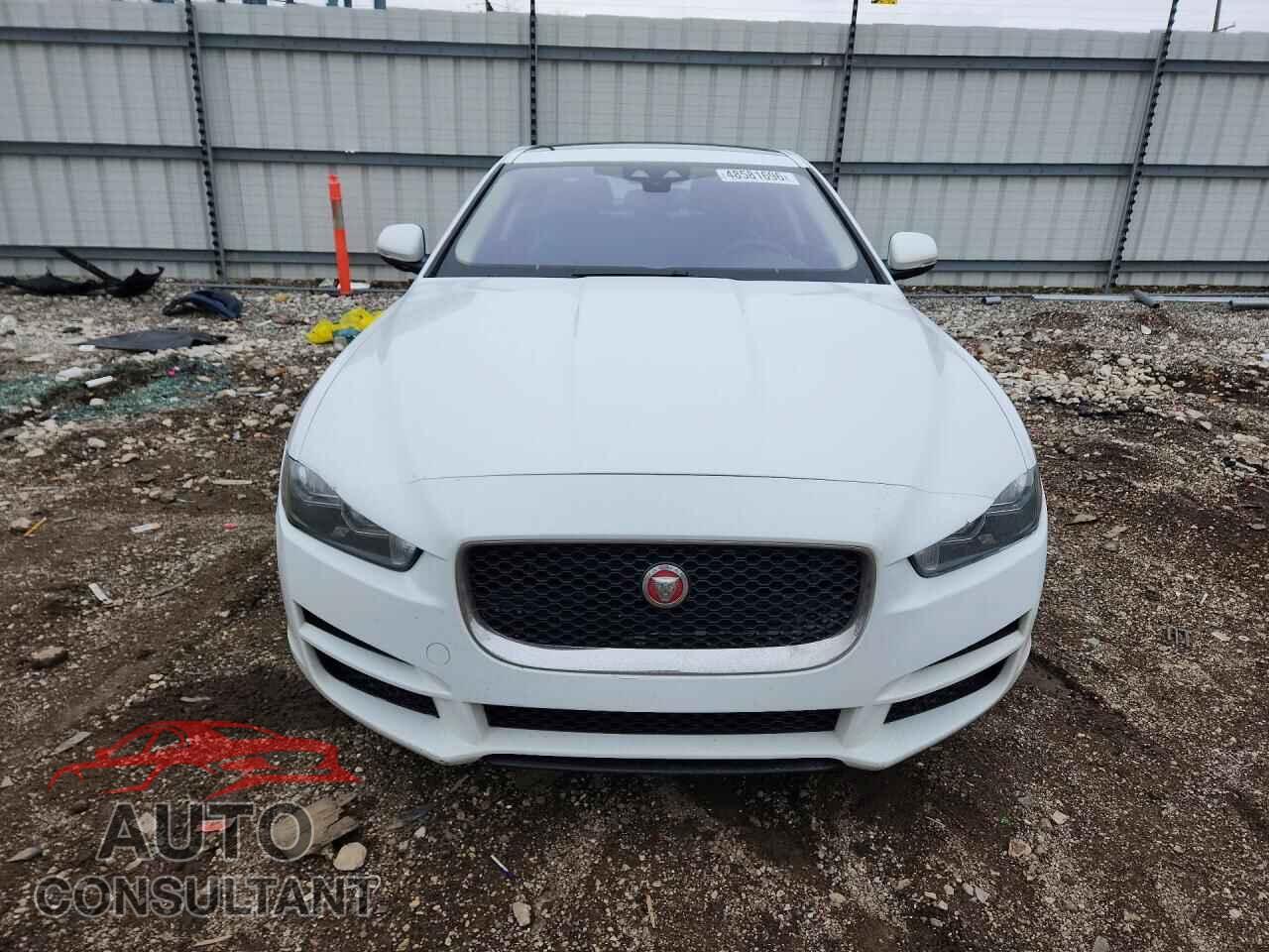 JAGUAR XE 2017 - SAJAR4BG3HA961954