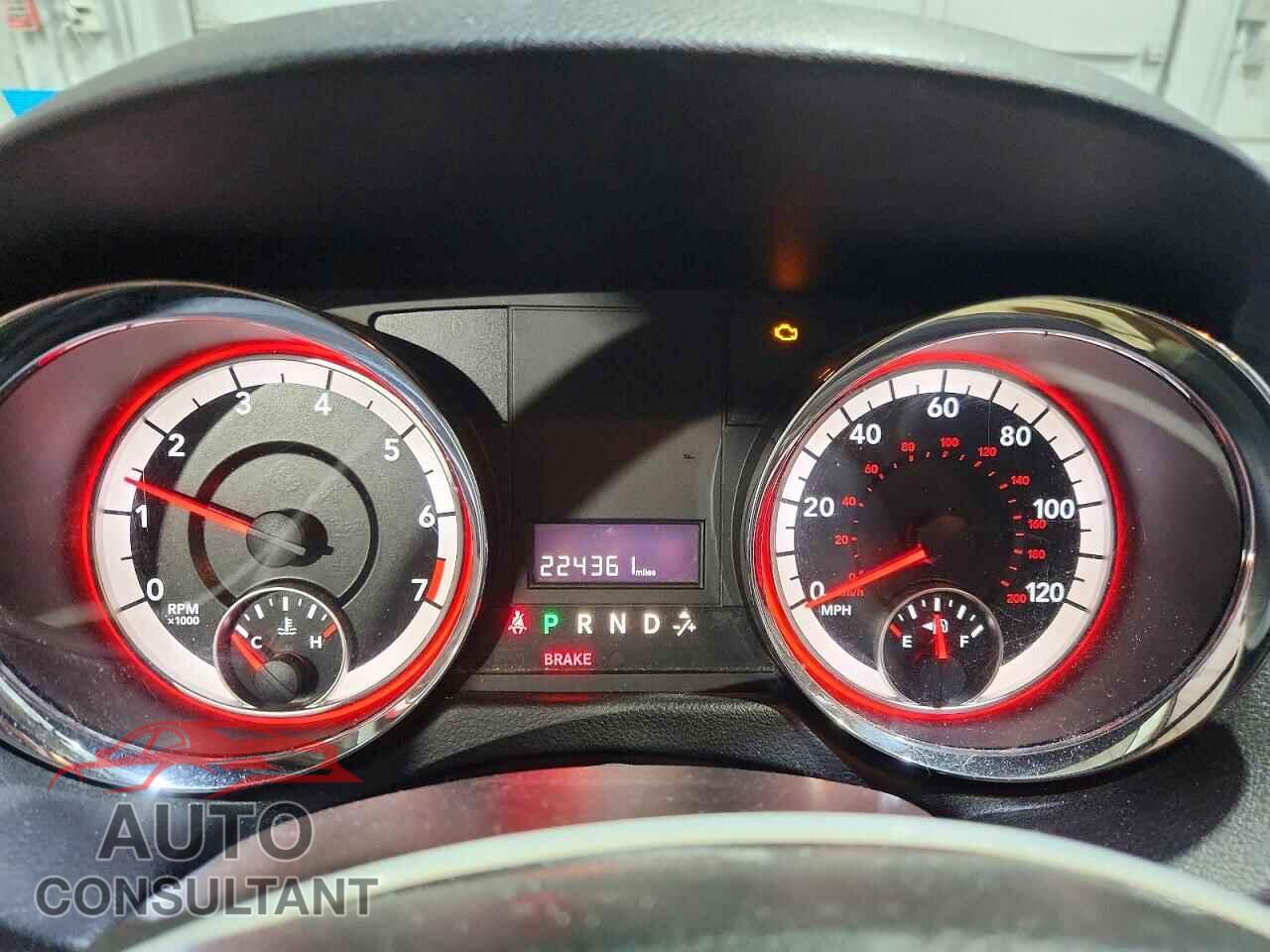 DODGE CARAVAN 2014 - 2C4RDGBG5ER452568