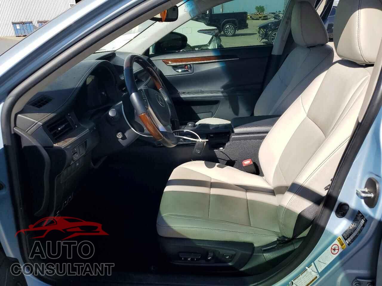 LEXUS ES350 2013 - JTHBK1GG7D2070583