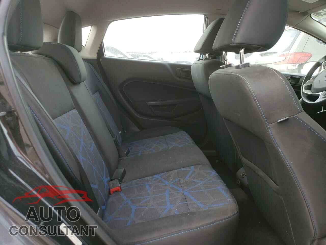 FORD FIESTA 2013 - 3FADP4EJ8DM123351