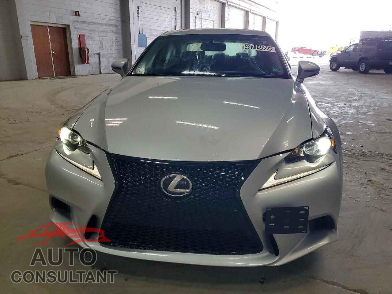 LEXUS IS 2014 - JTHCF1D20E5010422