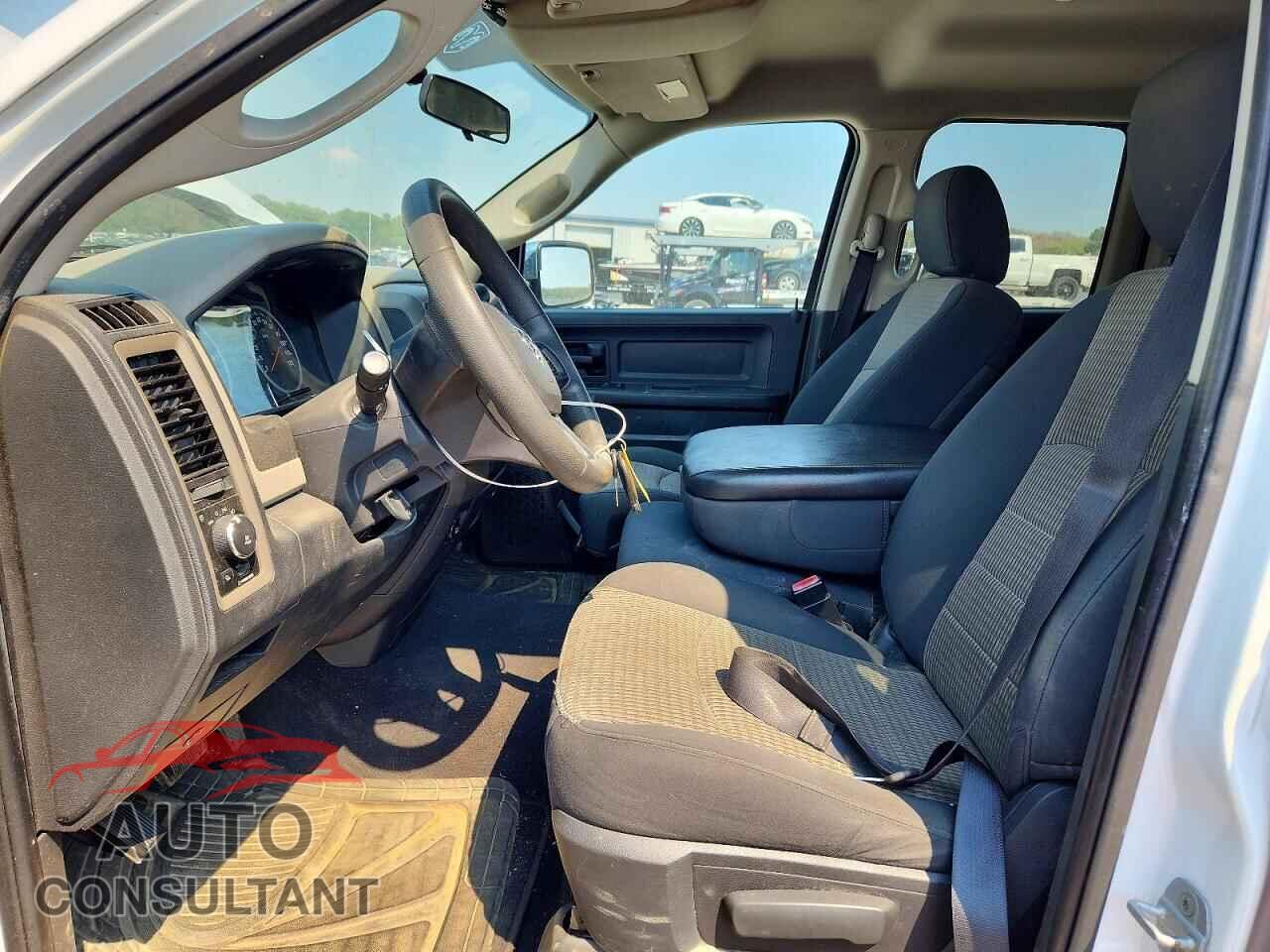 DODGE RAM 1500 2012 - 1C6RD7FT3CS178944