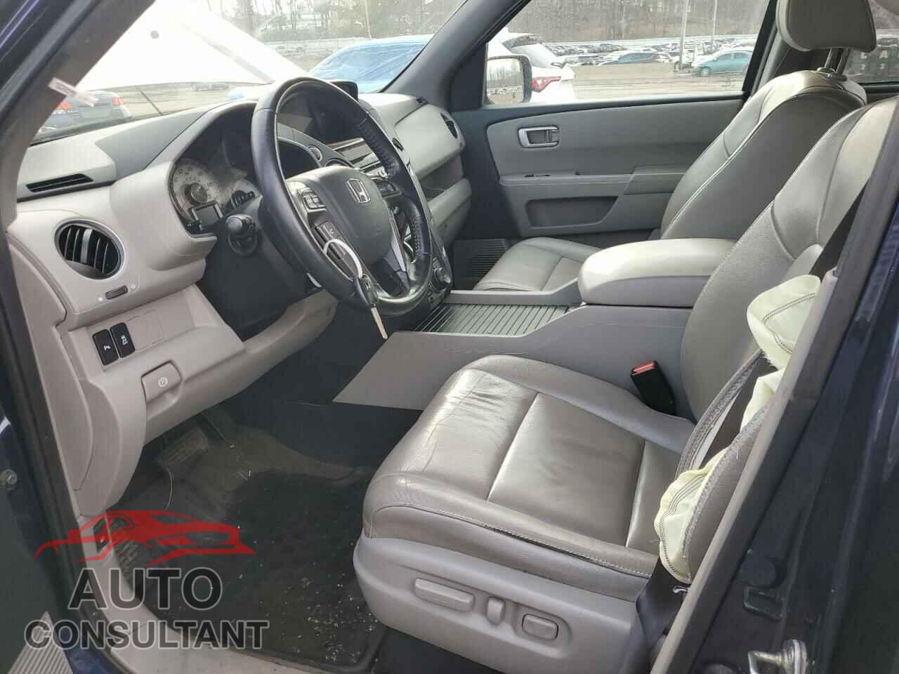 HONDA PILOT 2014 - 5FNYF4H94EB026119