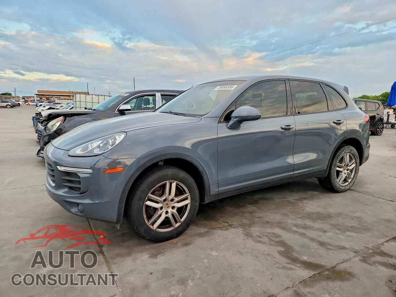 PORSCHE CAYENNE 2017 - WP1AA2A22HKA89551