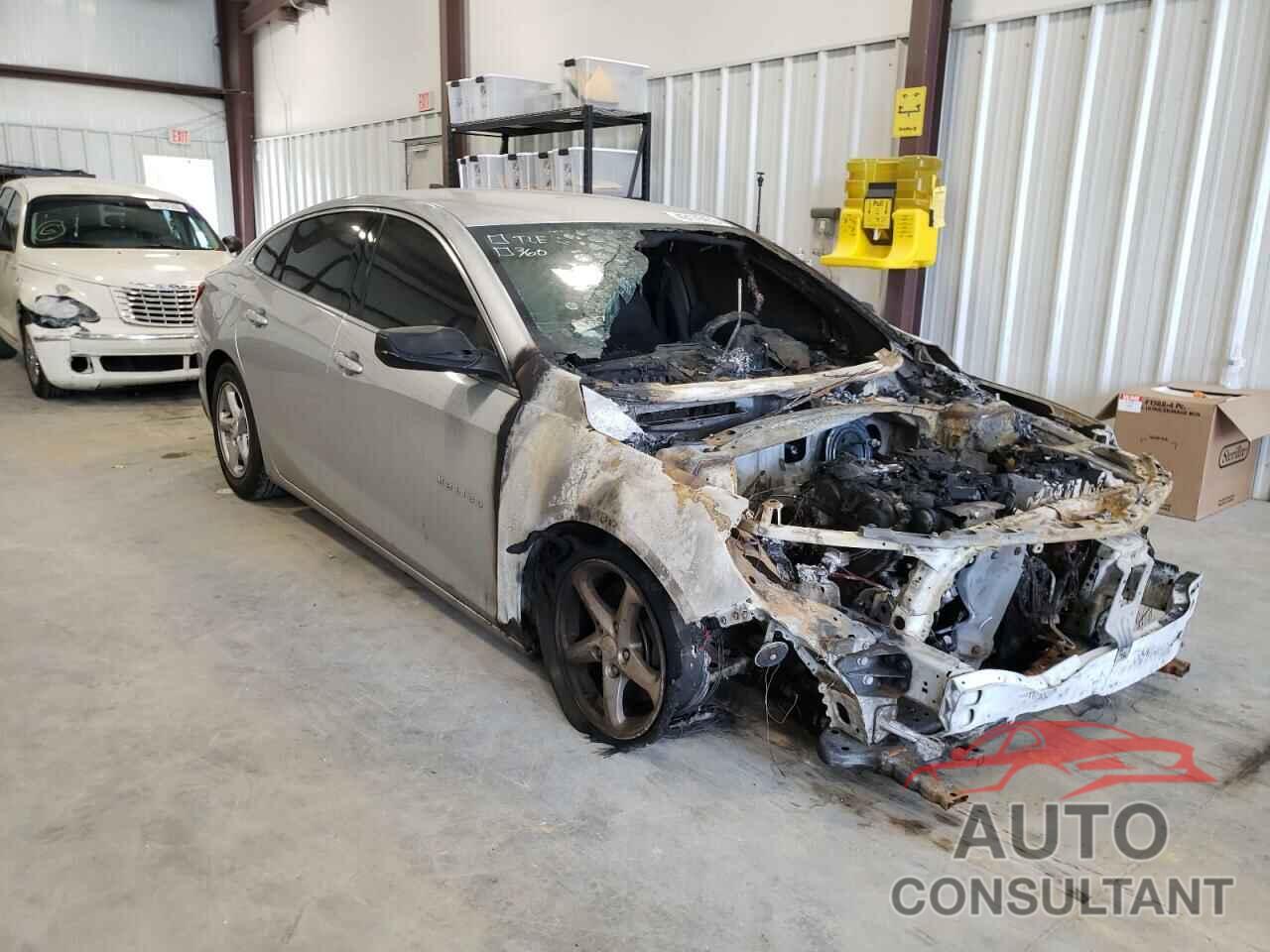 CHEVROLET MALIBU 2017 - 1G1ZB5ST2HF247804