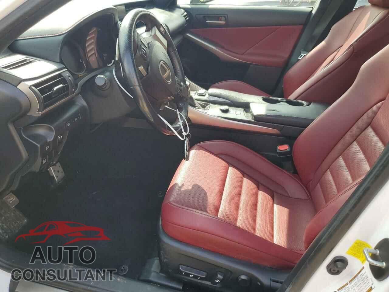 LEXUS IS 2017 - JTHBA1D29H5038931