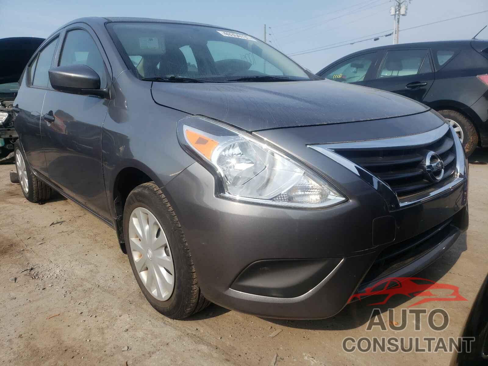 NISSAN VERSA 2018 - 3N1CN7AP4JL840339