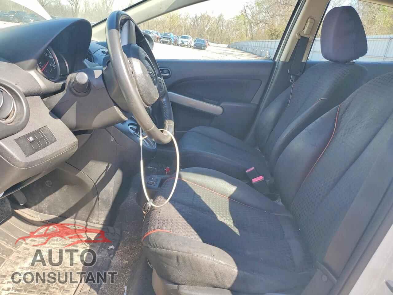 MAZDA 2 2013 - JM1DE1LY2D0158761