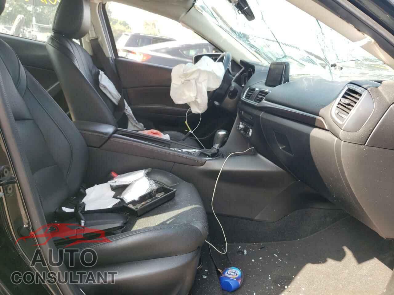 MAZDA 3 2017 - JM1BN1W36H1124992
