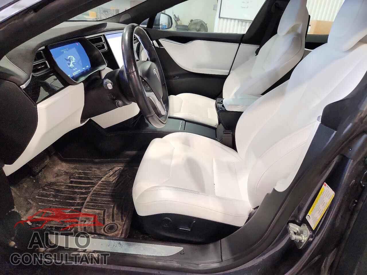 TESLA MODEL S 2017 - 5YJSA1E2XHF190635