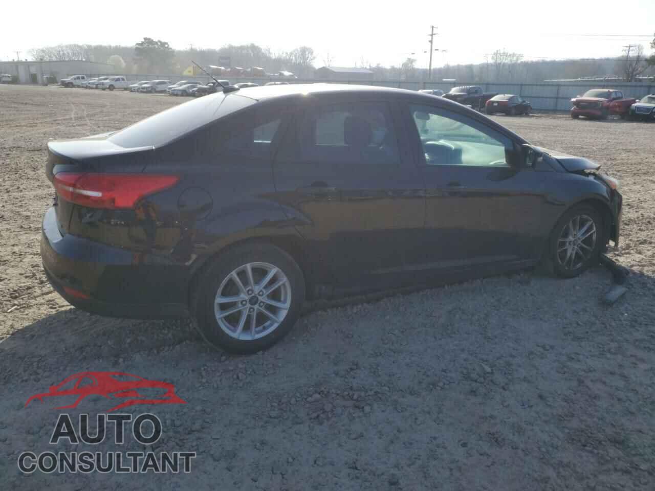 FORD FOCUS 2017 - 1FADP3F21HL234526