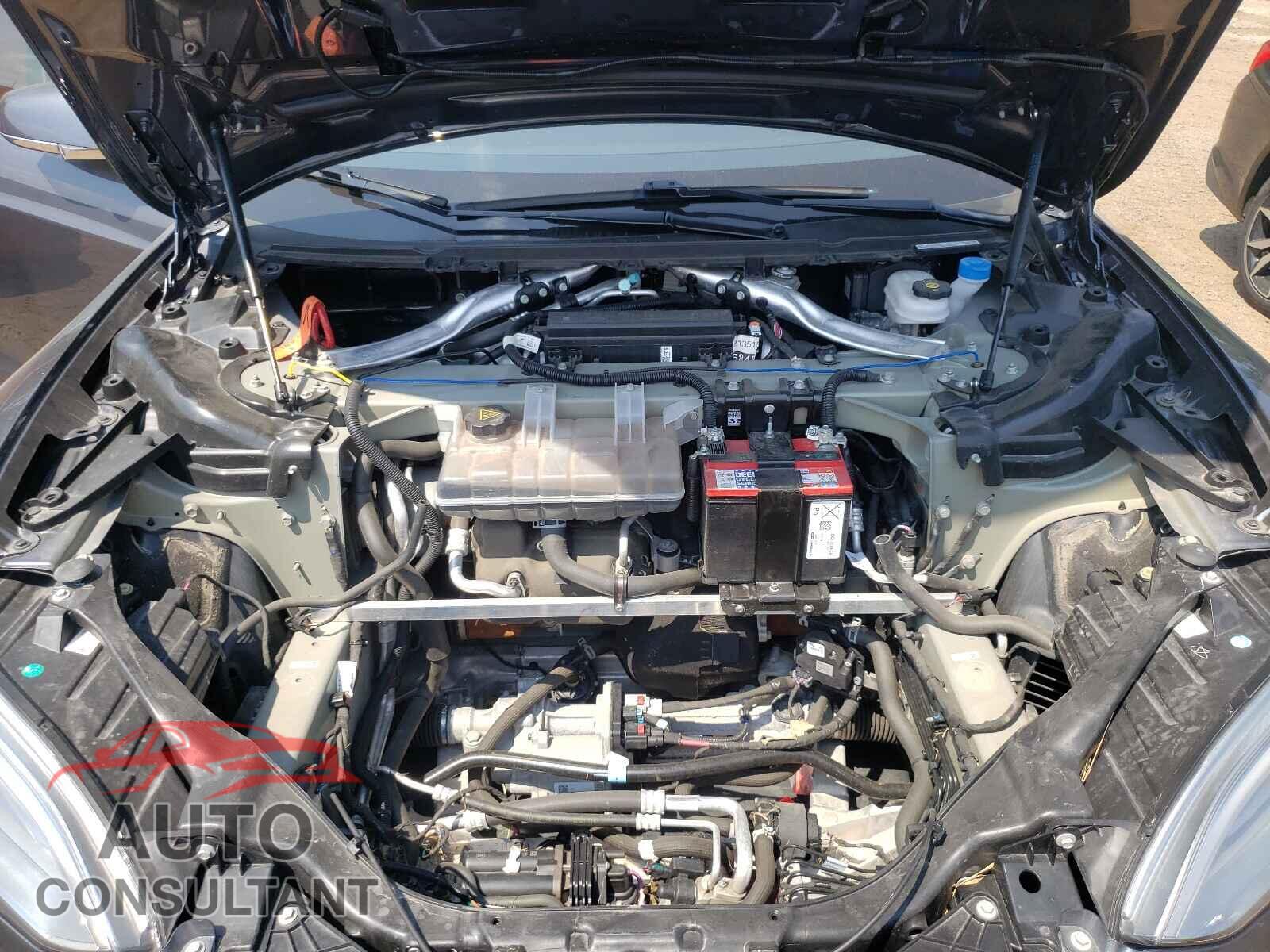 TESLA MODEL S 2018 - 5YJSA1E26JF244101