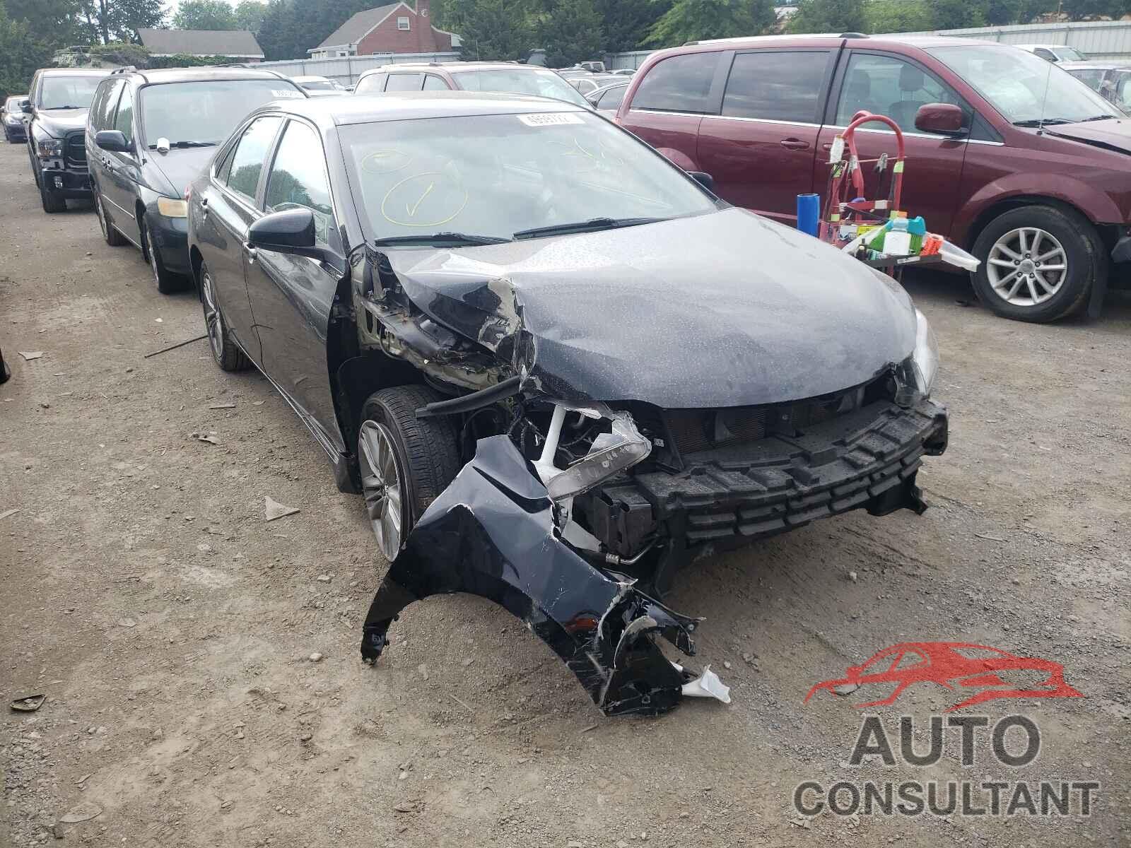 TOYOTA CAMRY 2016 - 4T1BF1FK3GU200648