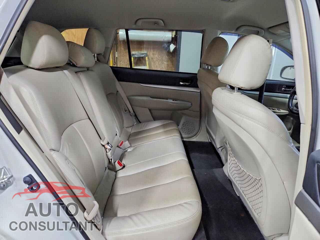 SUBARU OUTBACK 2014 - 4S4BRCCC9E3203105