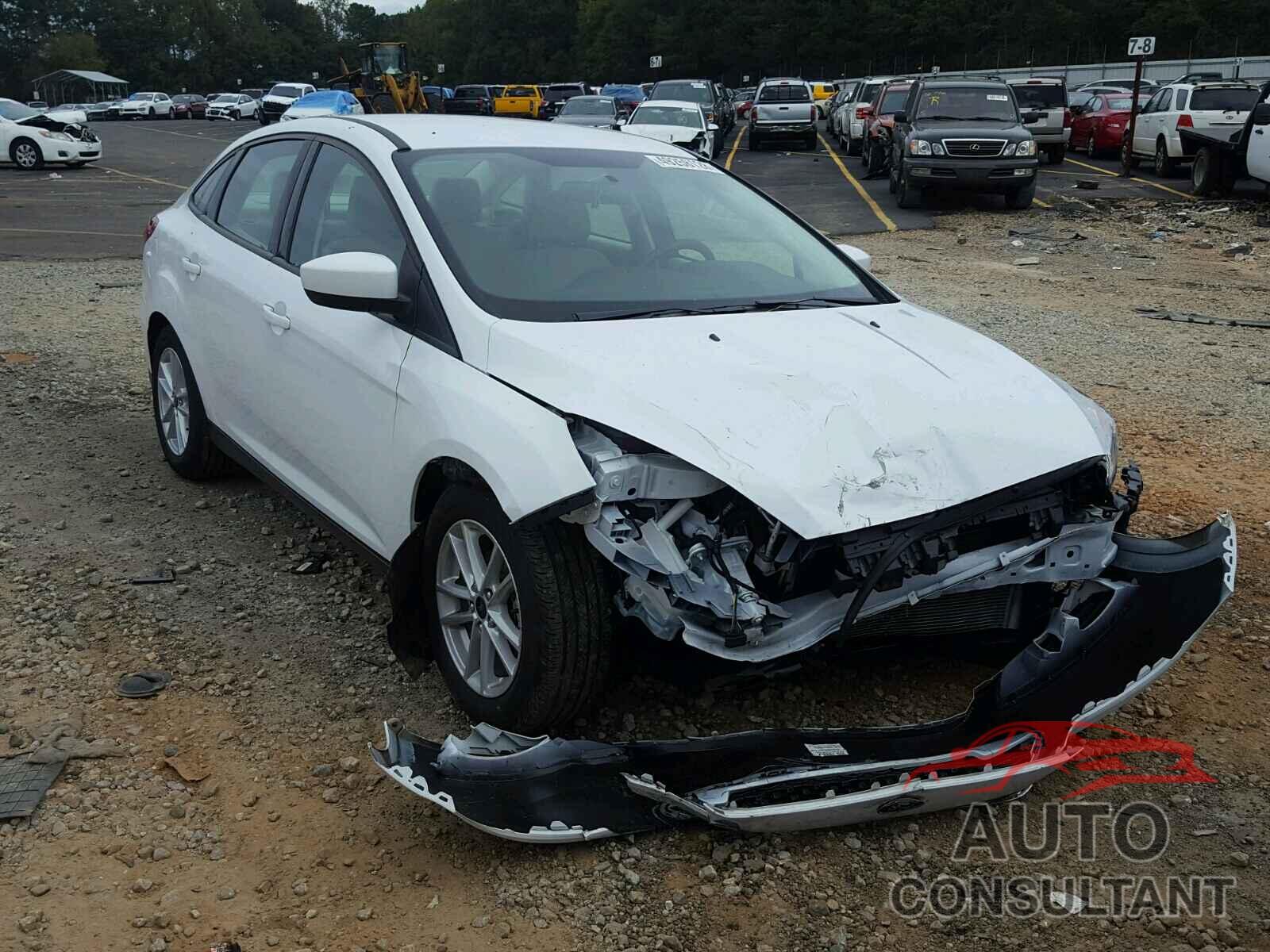 FORD FOCUS 2018 - 1FADP3F29JL219875