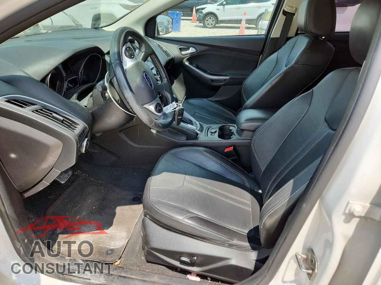 FORD FOCUS 2014 - 1FADP3J29EL254493