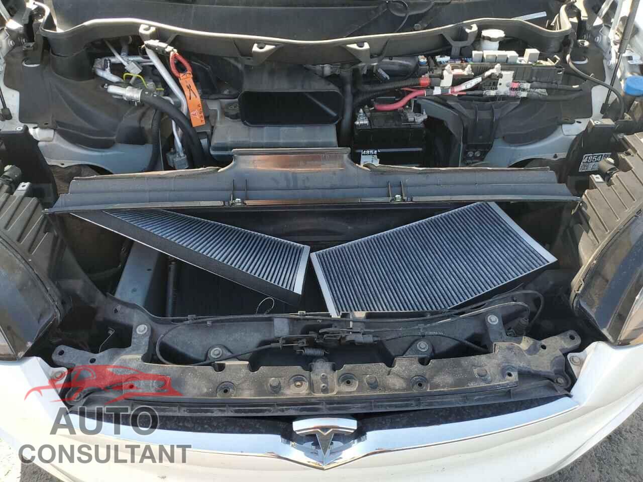 TESLA MODEL X 2017 - 5YJXCBE21HF044498