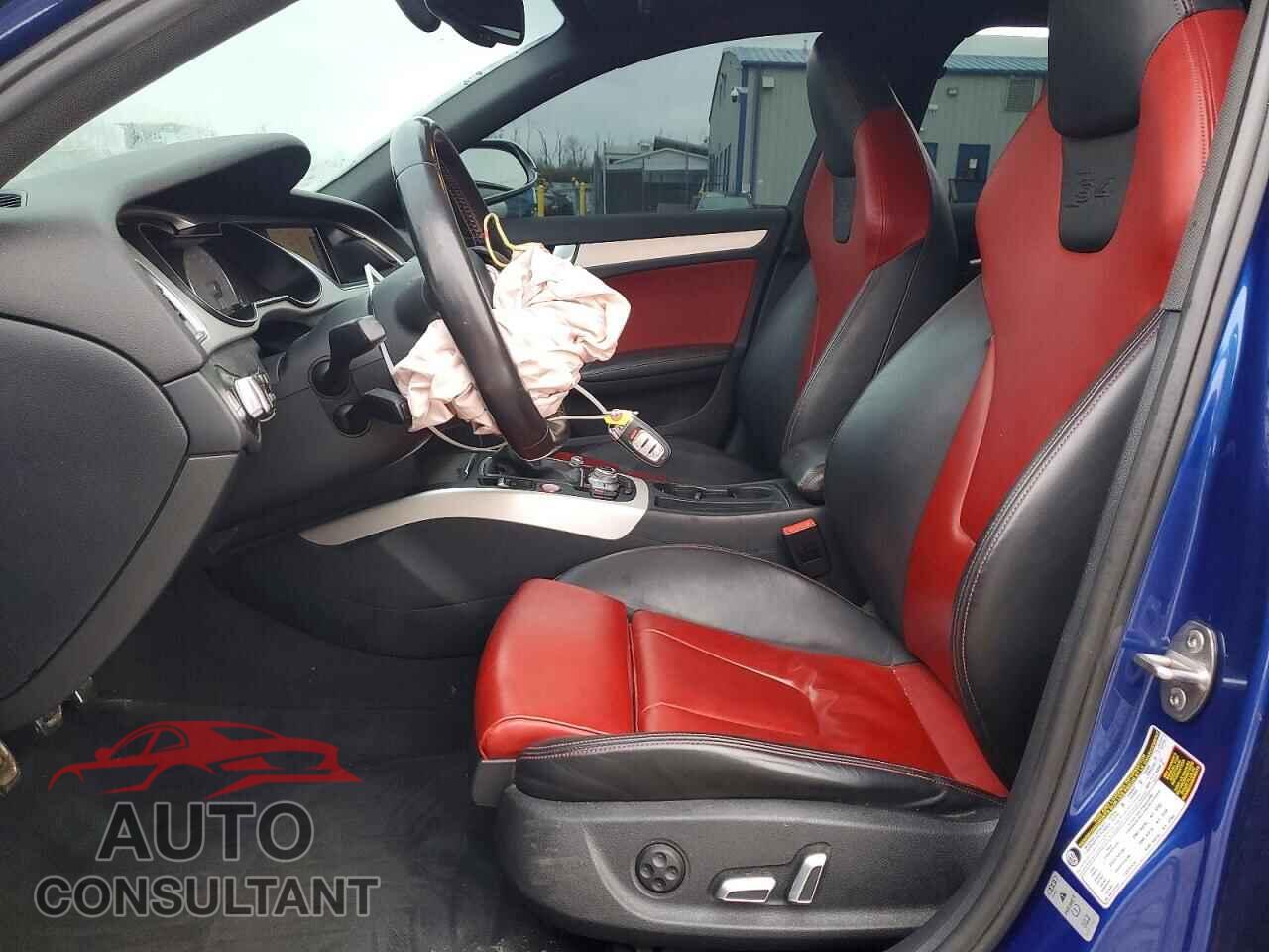 AUDI S4/RS4 2016 - WAUDGBFL1GA008569