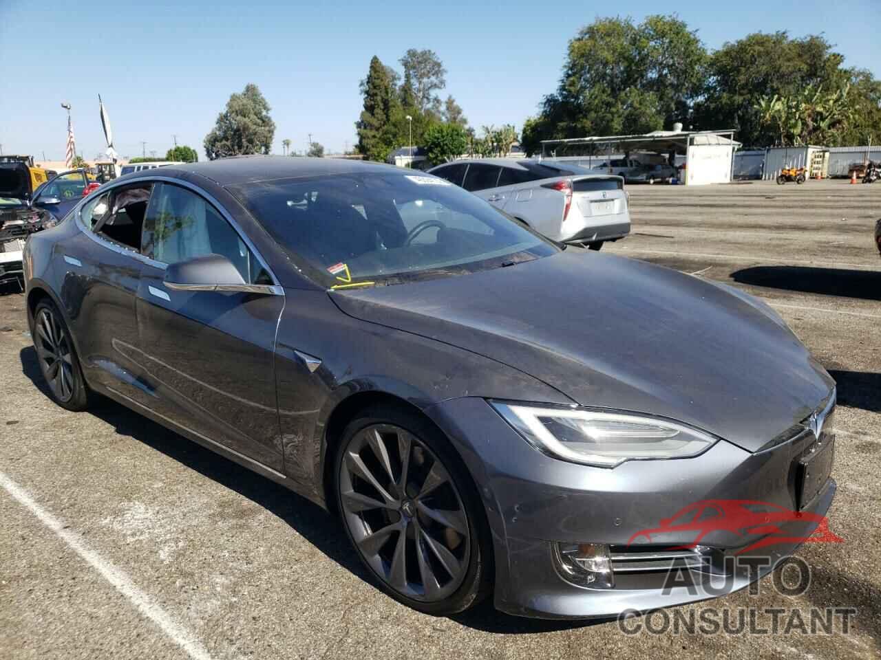 TESLA MODEL S 2020 - 5YJSA1E25LF402303