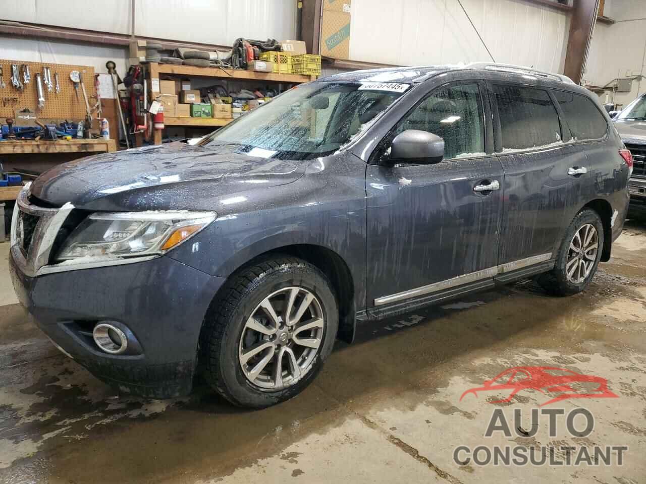 NISSAN PATHFINDER 2014 - 5N1AR2MMXEC672216