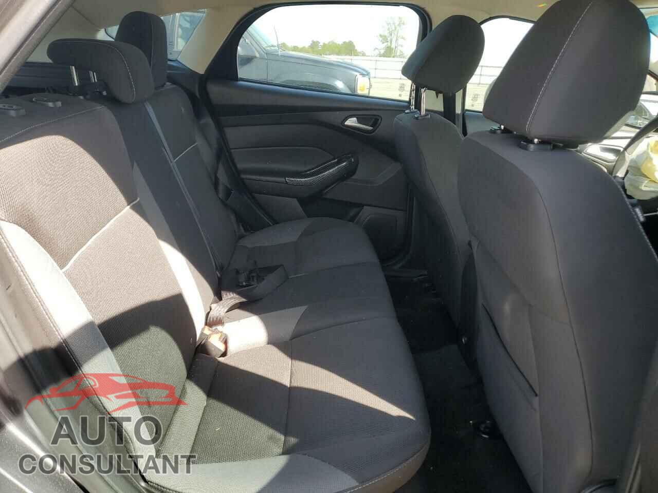 FORD FOCUS 2012 - 1FAHP3K2XCL413180