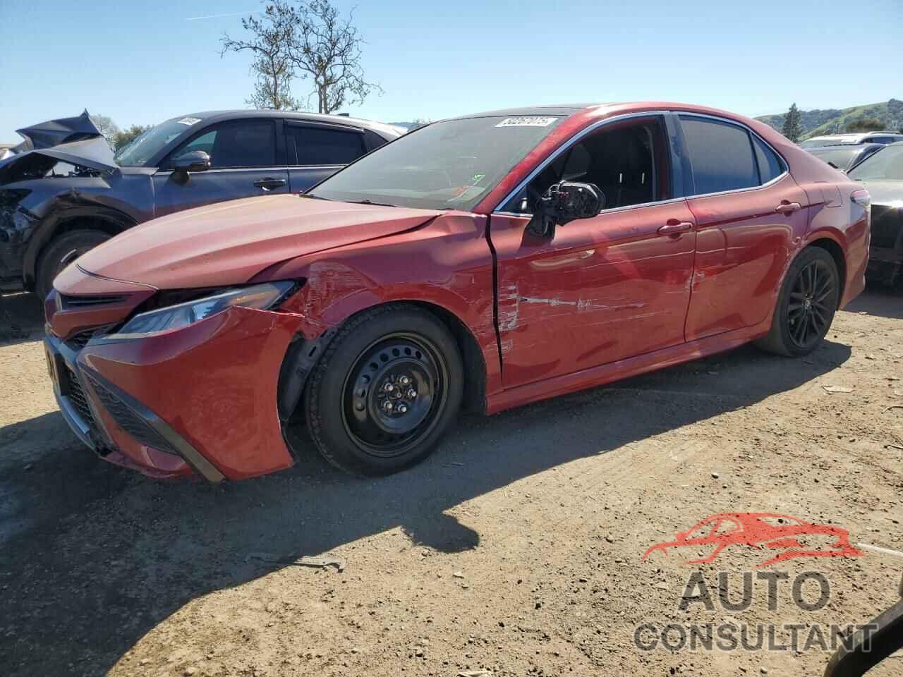 TOYOTA CAMRY 2021 - 4T1KZ1AK7MU057875