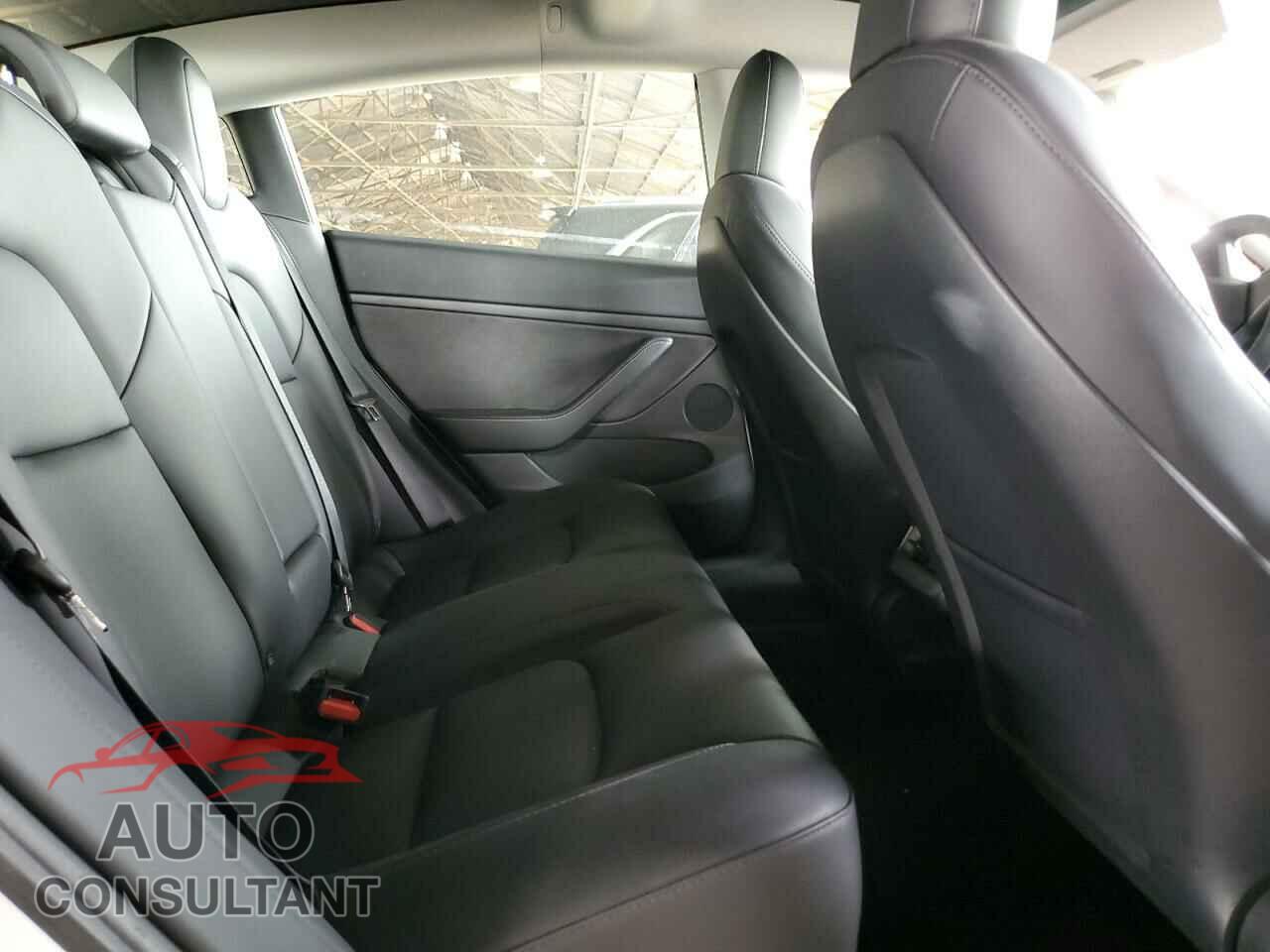 TESLA MODEL 3 2023 - 5YJ3E1EA4PF401827