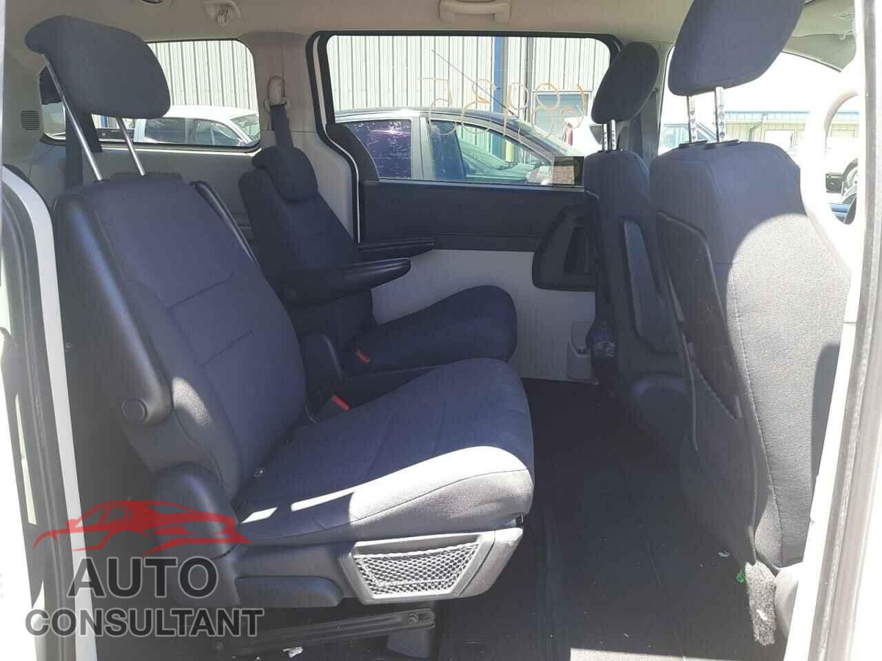 DODGE CARAVAN 2010 - 2D4RN5D12AR135368