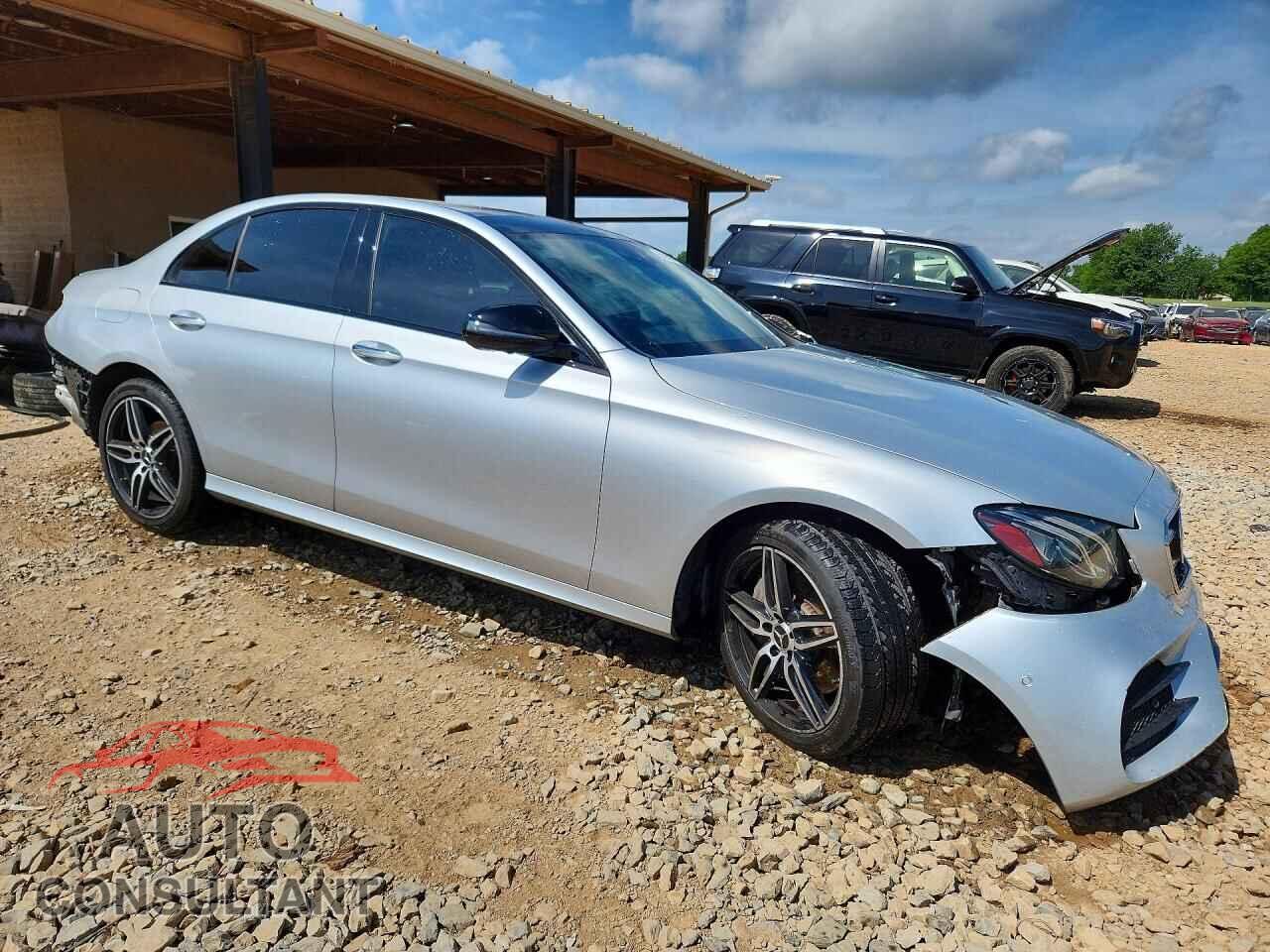 MERCEDES-BENZ E-CLASS 2020 - WDDZF8DB2LA707170