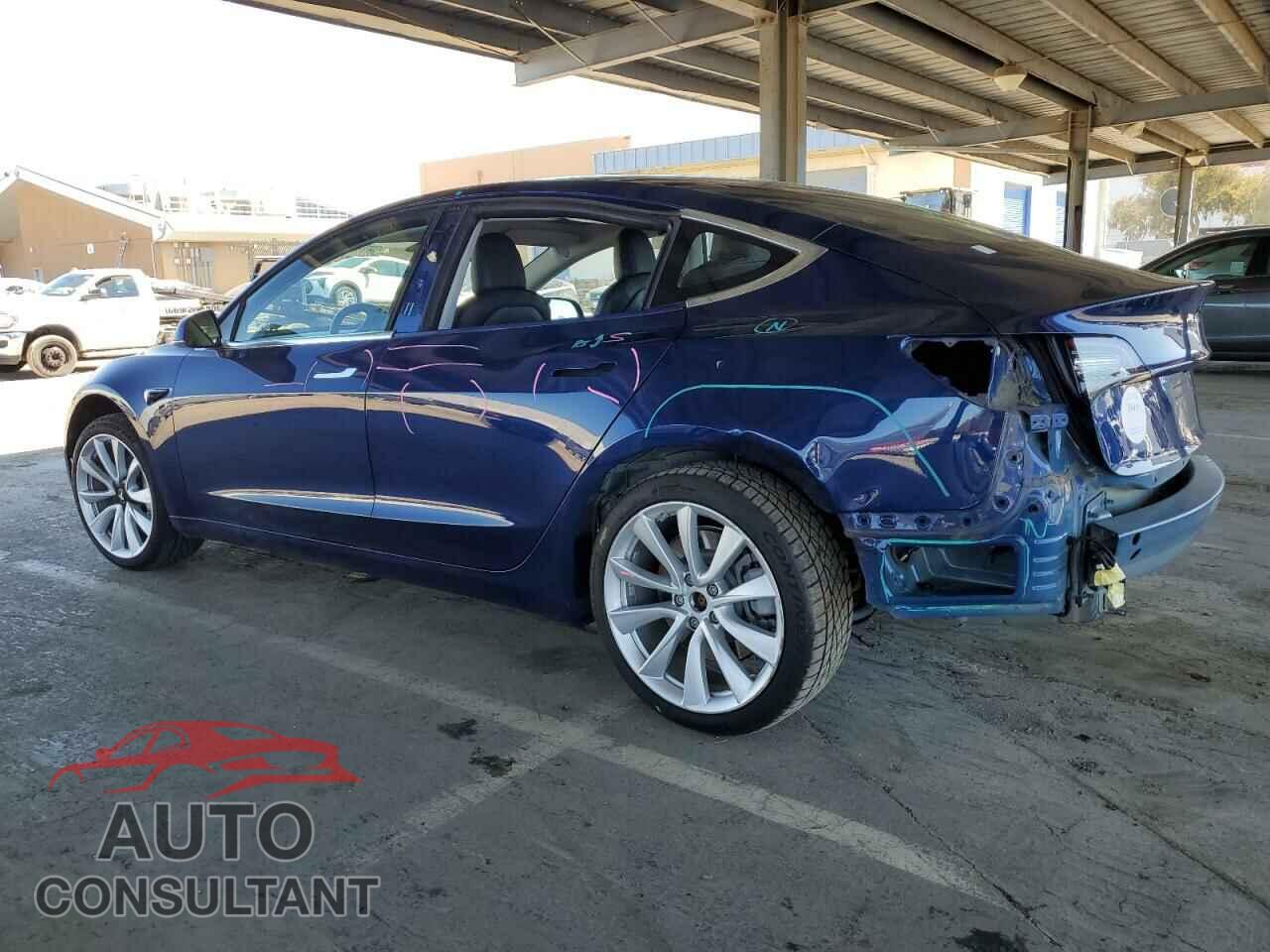 TESLA MODEL 3 2018 - 5YJ3E1EA6JF032153