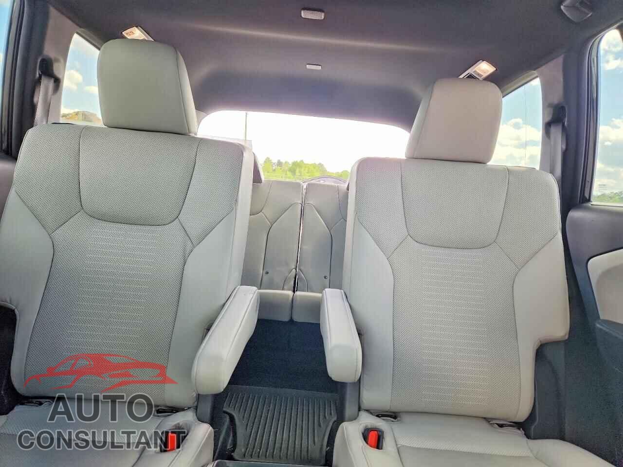 LEXUS UNKNOWN 2024 - 5TDAAAB66RS009983
