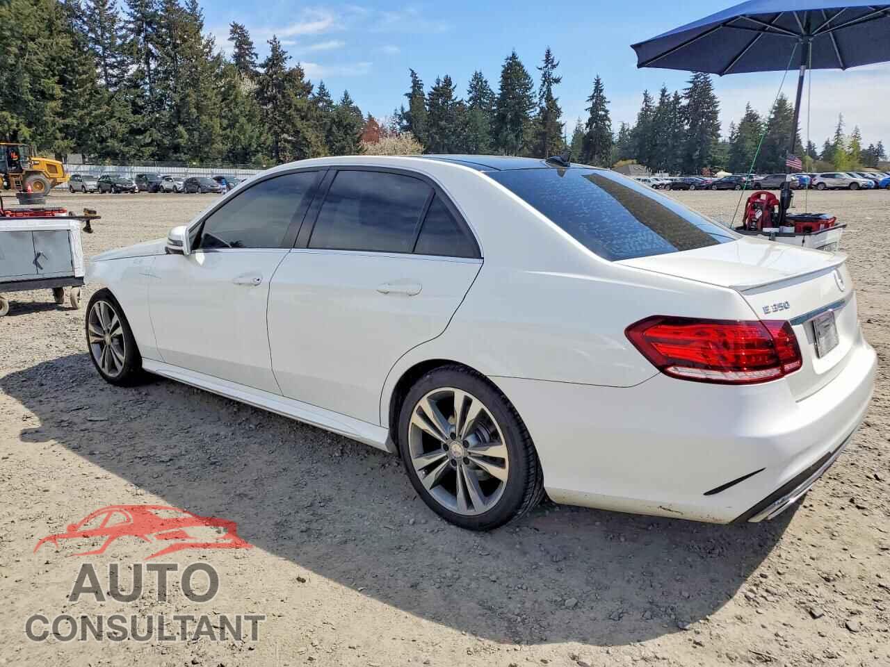 MERCEDES-BENZ E-CLASS 2014 - WDDHF8JB2EB008330