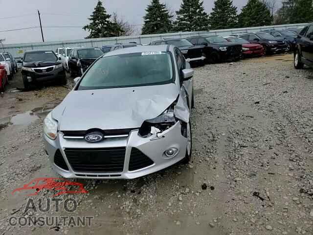 FORD FOCUS 2012 - 1FAHP3M28CL316475