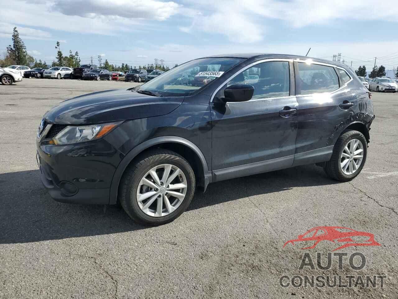 NISSAN ROGUE 2017 - JN1BJ1CP2HW031797