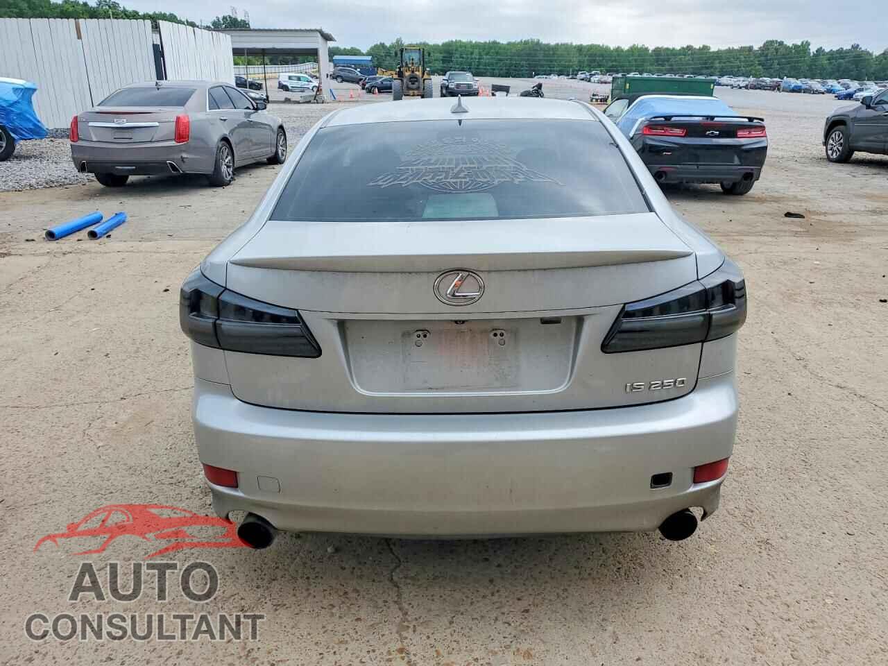 LEXUS IS 2011 - JTHBF5C29B5147553
