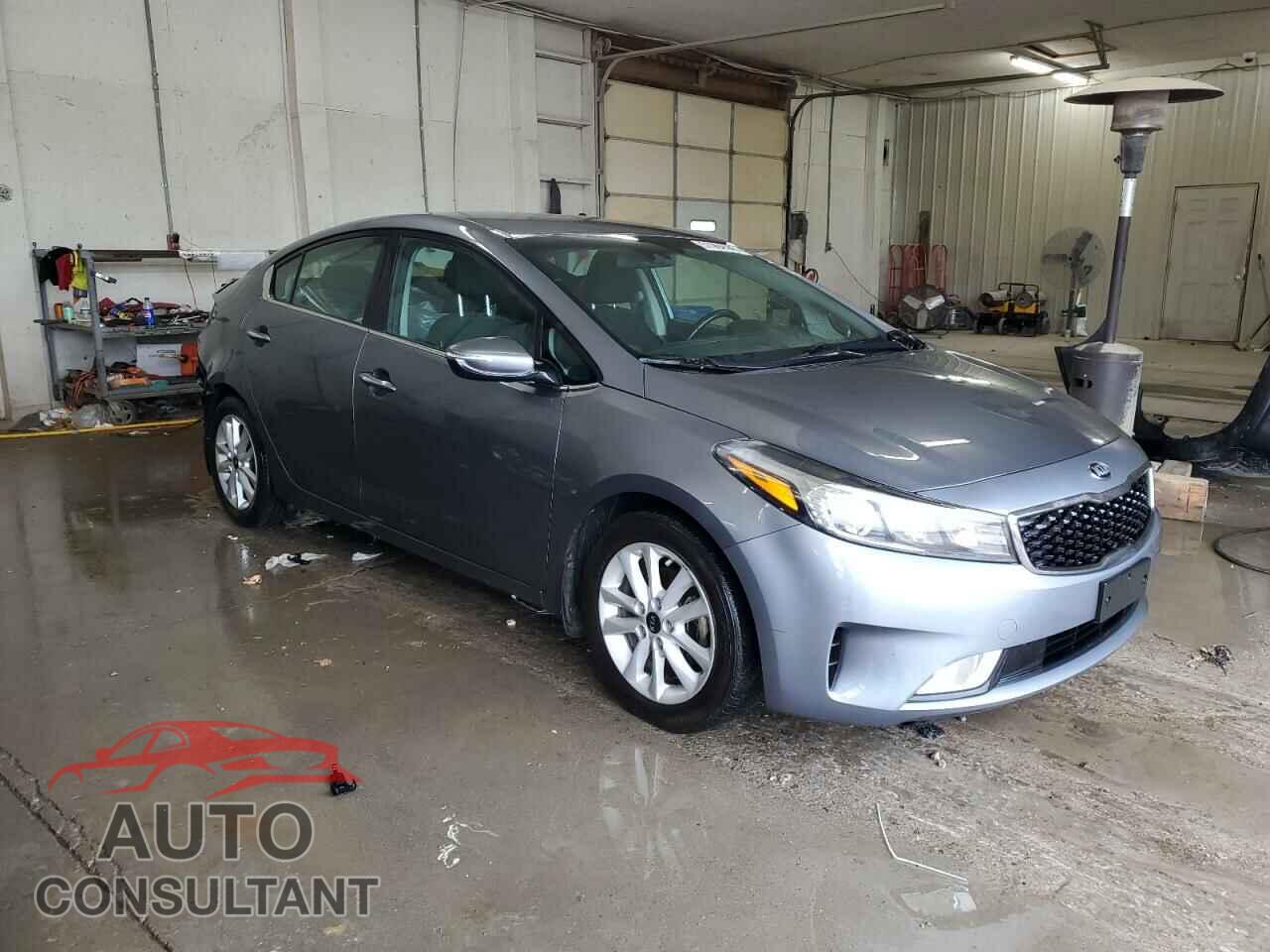 KIA FORTE 2017 - 3KPFL4A74HE022672