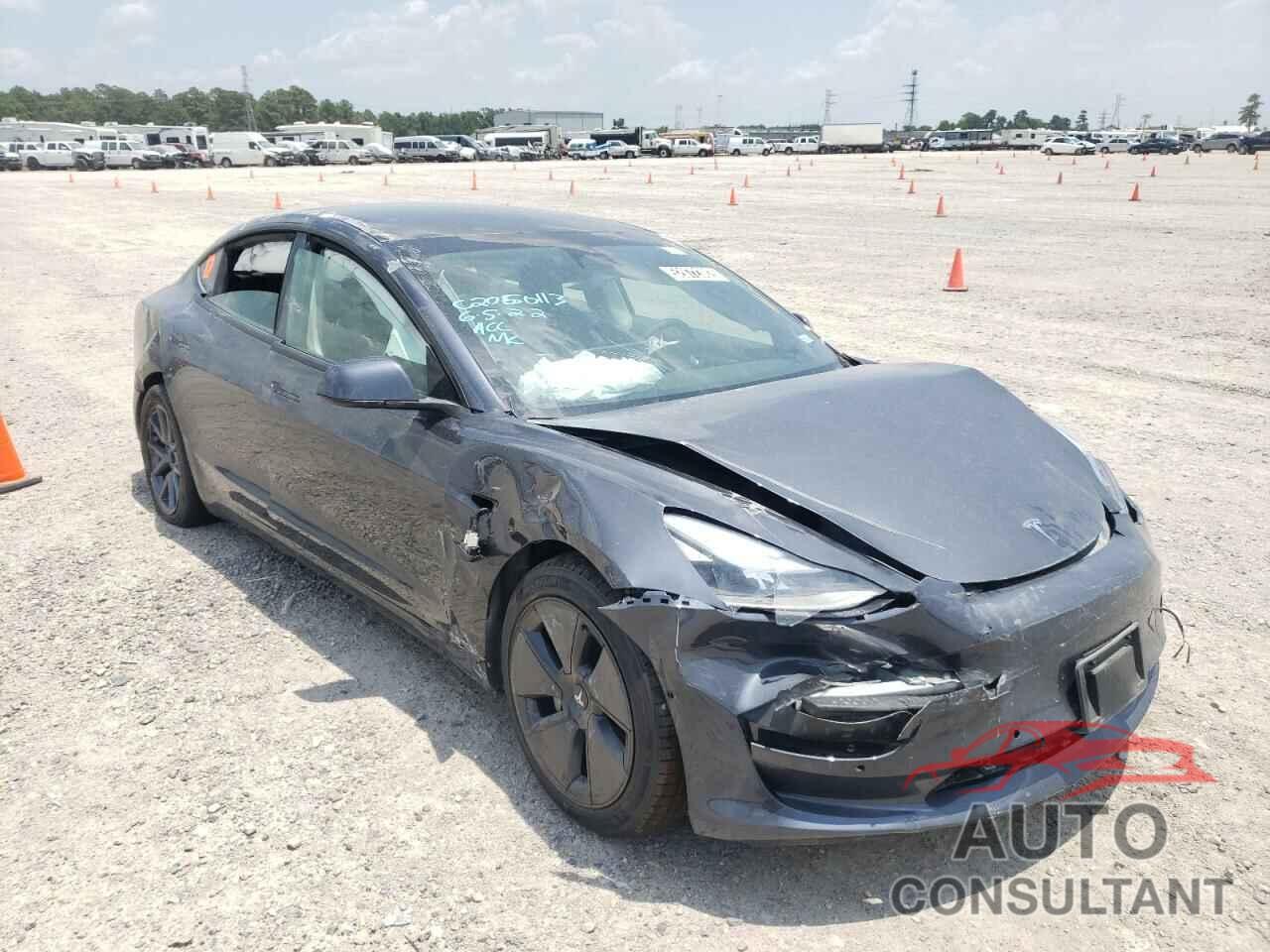 TESLA MODEL 3 2022 - 5YJ3E1EA6NF186190