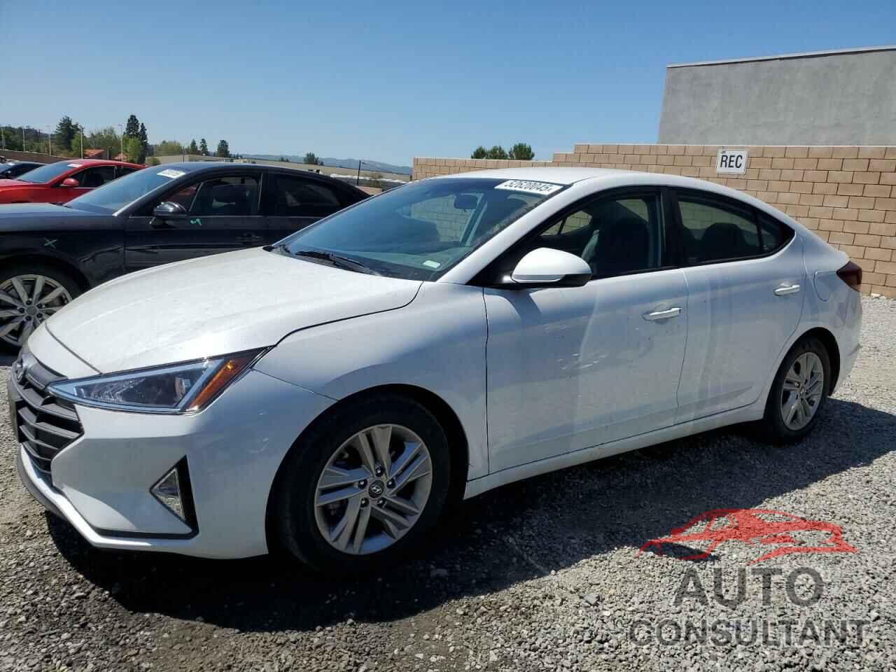 HYUNDAI ELANTRA 2020 - 5NPD84LF4LH548575