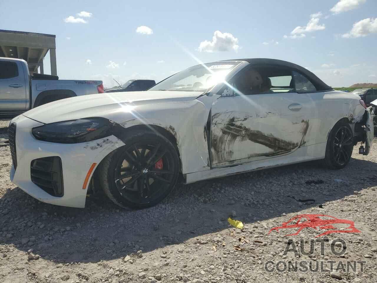 BMW M4 2022 - WBA63AT07NCJ08881