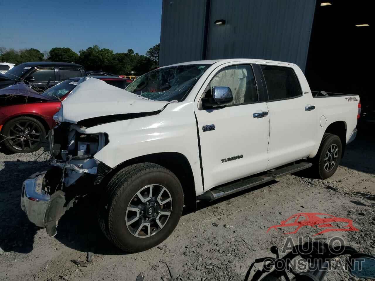 TOYOTA TUNDRA 2019 - 5TFFY5F18KX251651