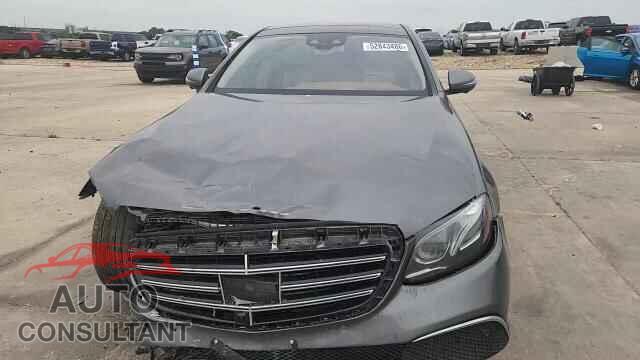 MERCEDES-BENZ E-CLASS 2017 - WDDZF4KB5HA128421