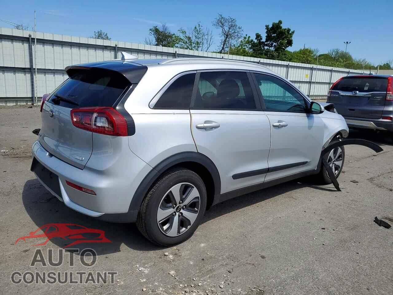 KIA NIRO 2017 - KNDCC3LC3H5037151