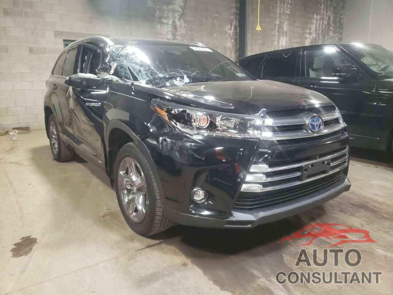 TOYOTA HIGHLANDER 2019 - 5TDDGRFH0KS069415